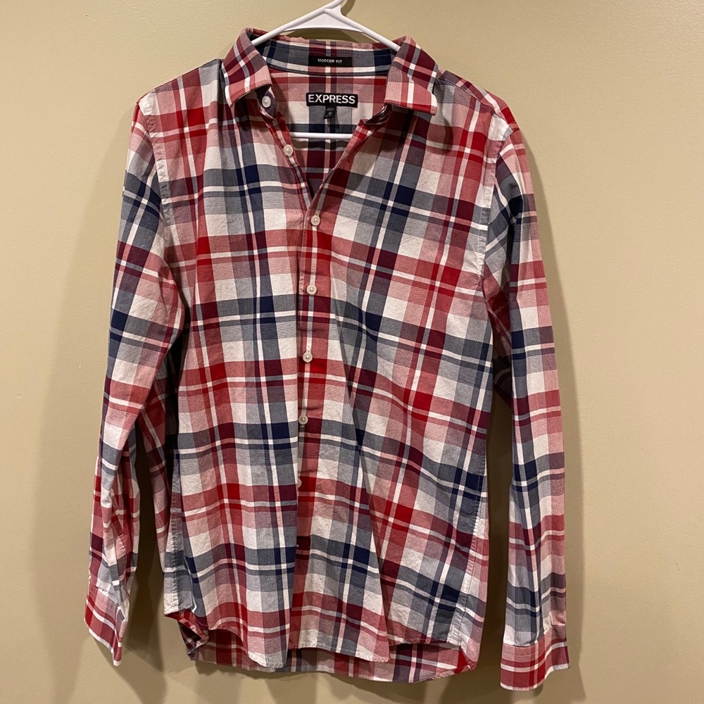 Express button down modern fit Neck 15 to 15.5